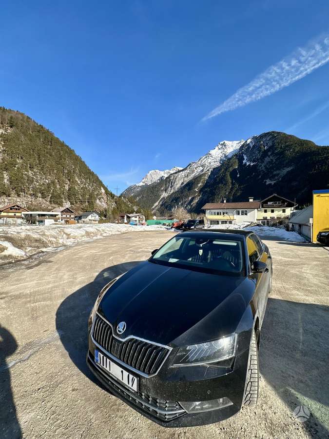 Skoda Superb, 1.8 l., Хэтчбек
