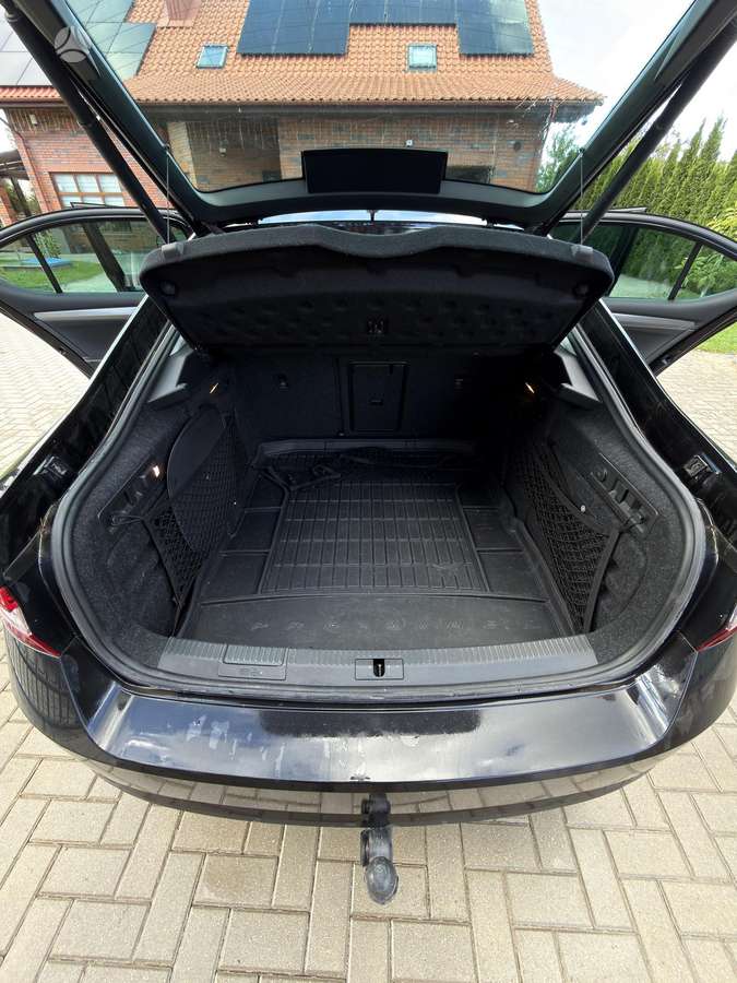 Skoda Superb, 1.8 l., Хэтчбек