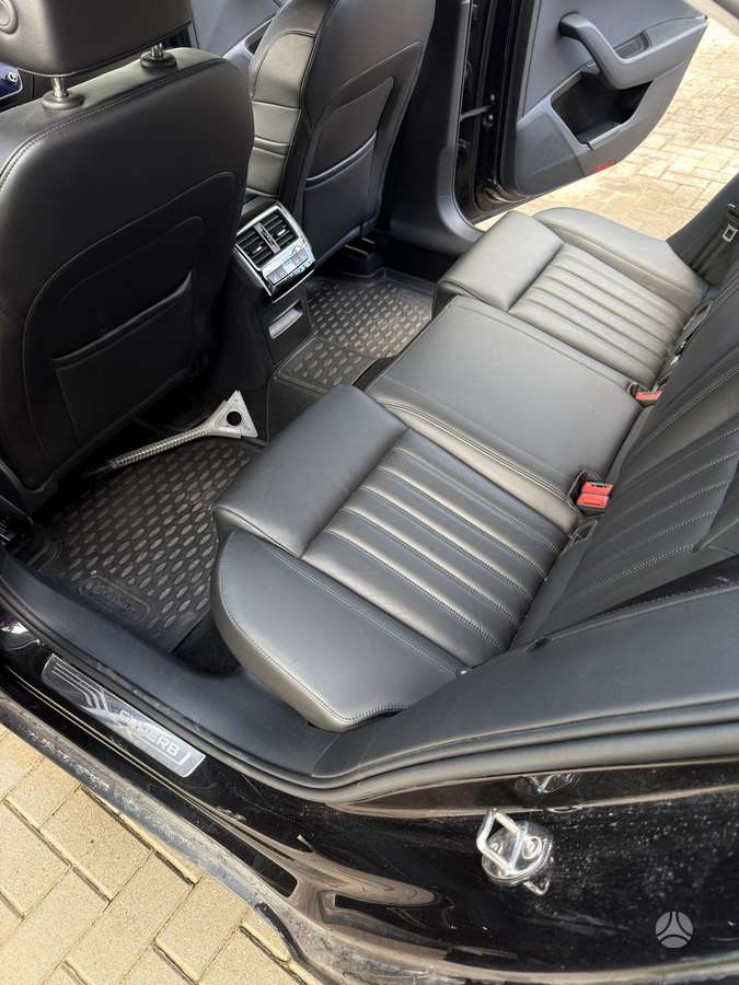 Skoda Superb, 1.8 l., Хэтчбек