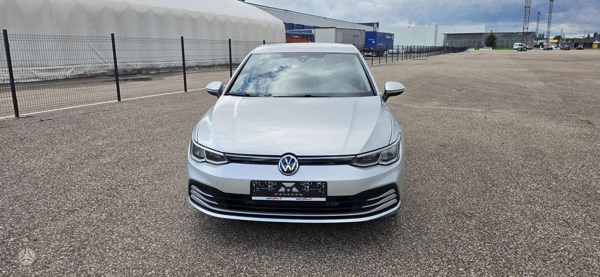 Volkswagen Golf - 2