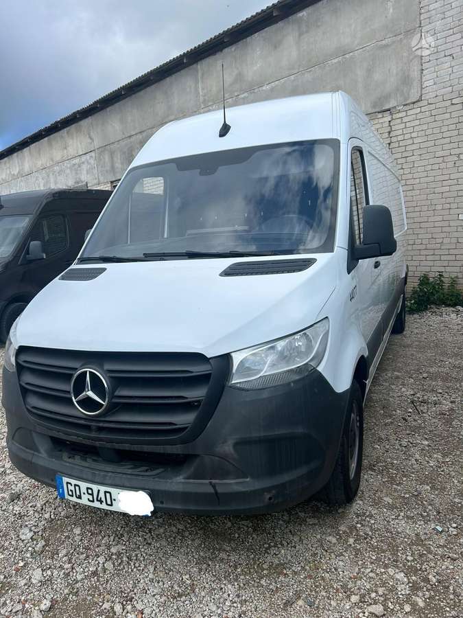 Mercedes-Benz Sprinter - 6