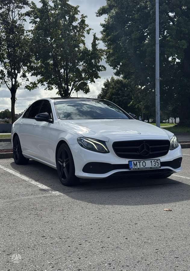 Mercedes-Benz E220, 2.0 l., Седан