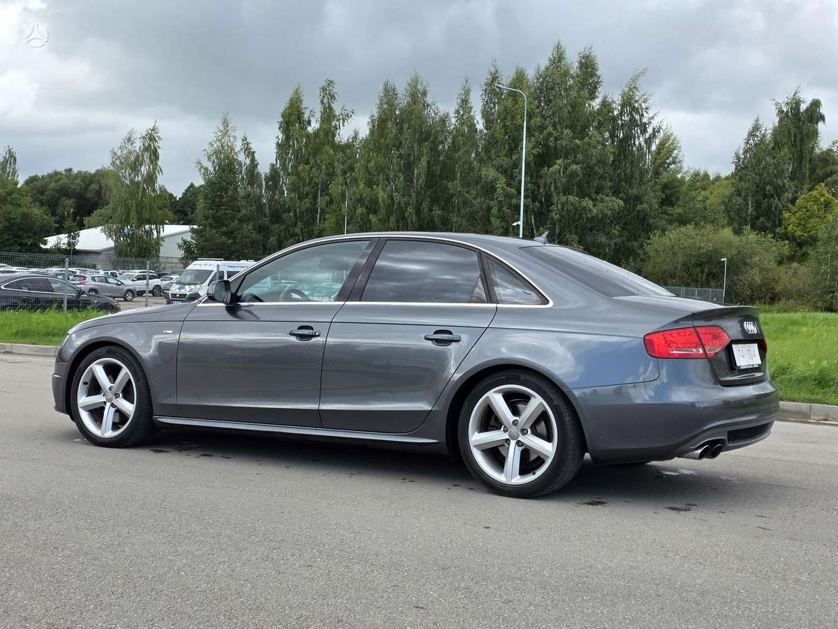 Audi A4 - 5