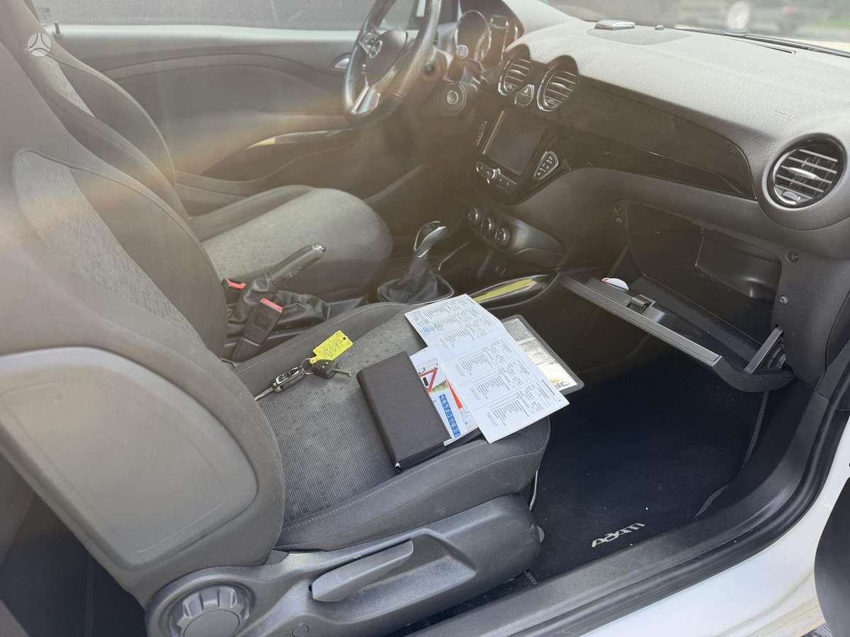 Opel Adam, 1.4 l., Хэтчбек