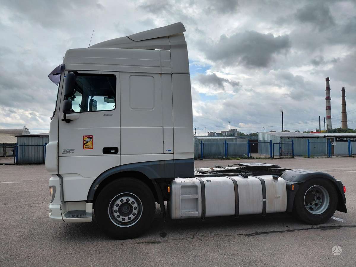 DAF XF 460 FT, 2 miegamosios vietos