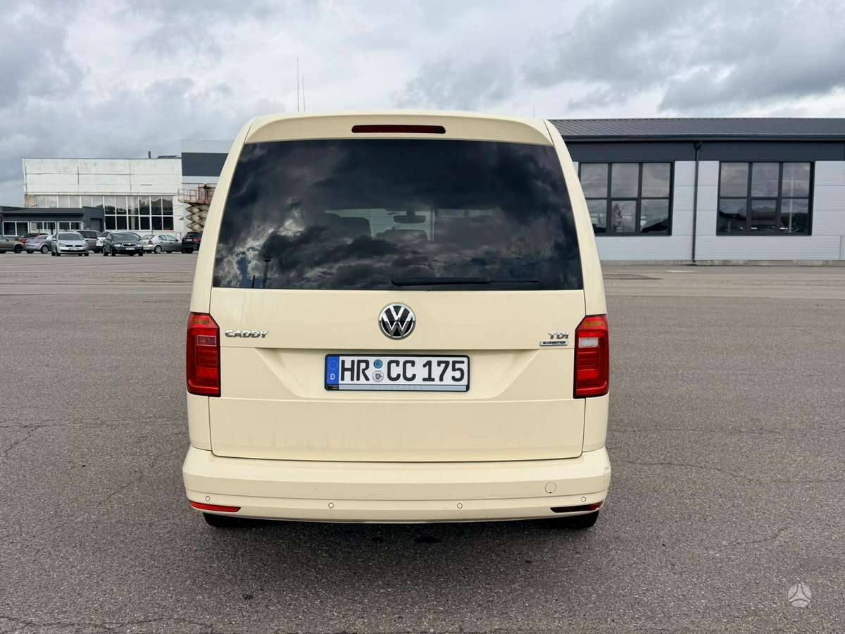 Volkswagen Caddy Maxi - 8