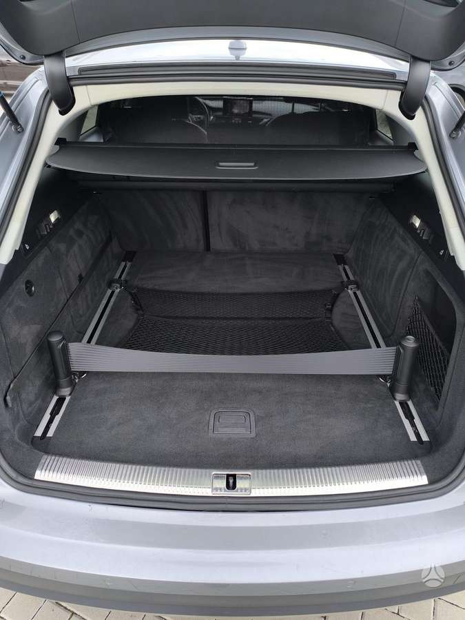 Audi A6 allroad, 3.0 l., wagon