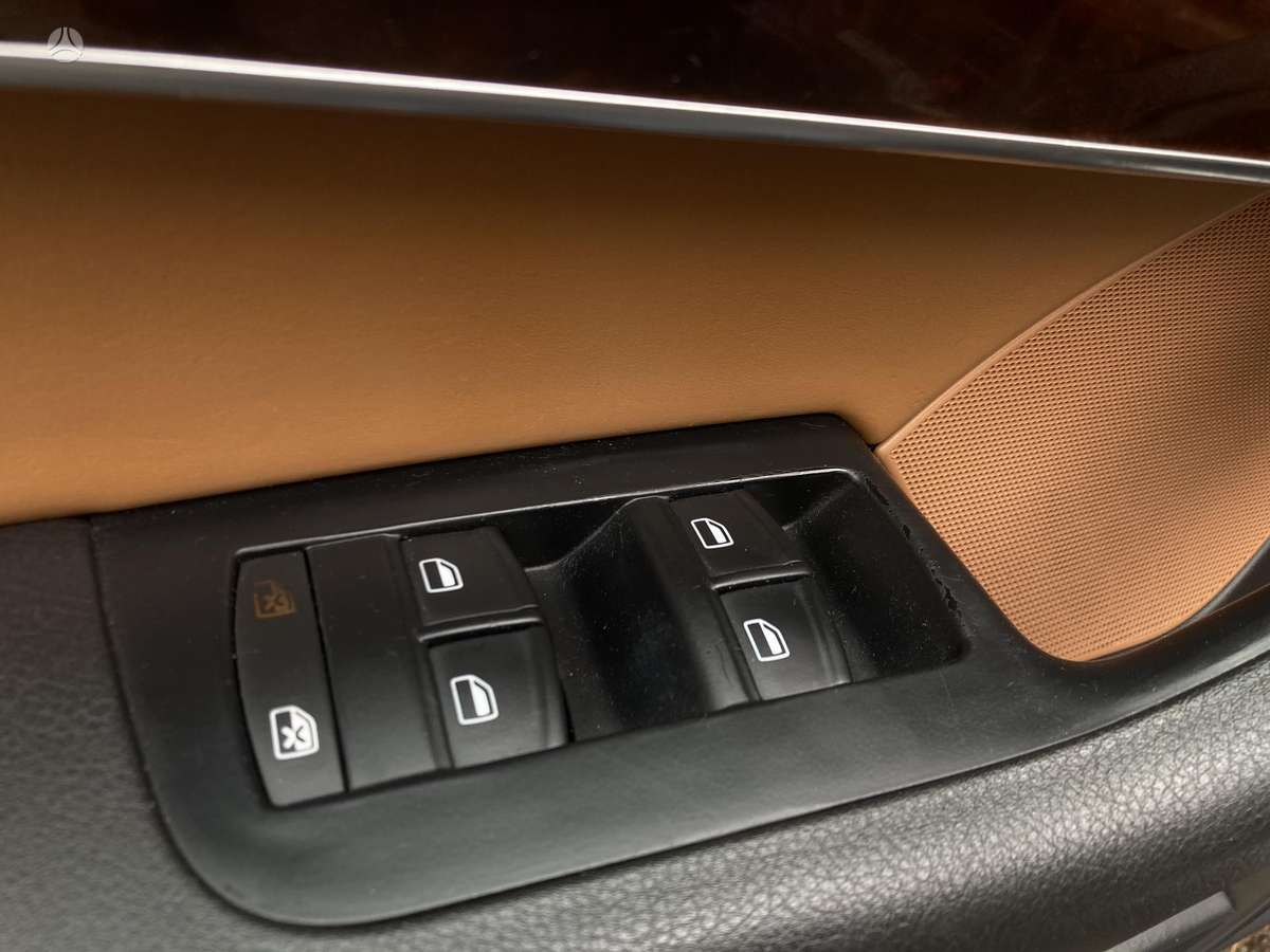 Audi A6, 2.7 l., Седан