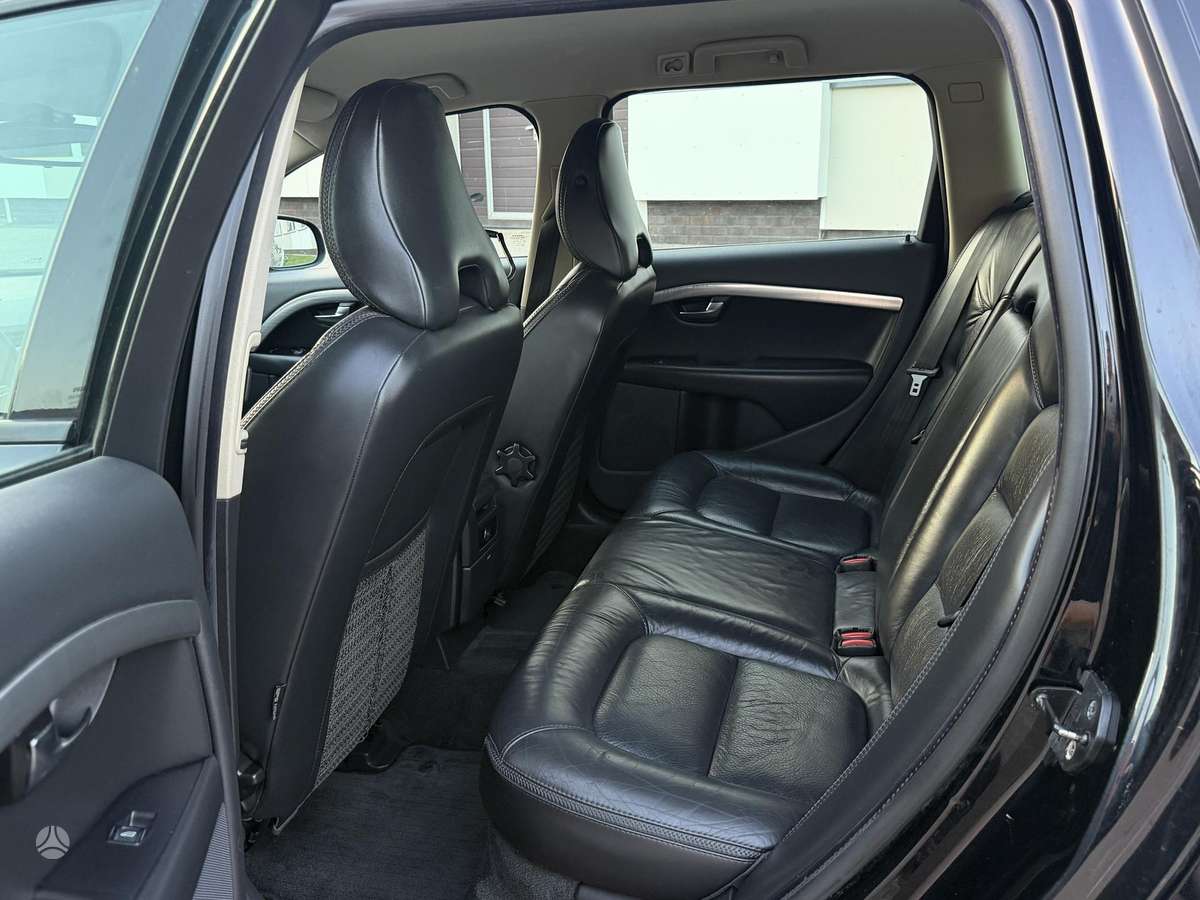 Volvo V70, 2.4 l., Универсал