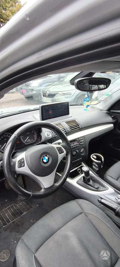 BMW 118, 2.0 l., Хэтчбек