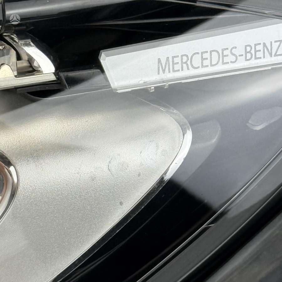 Mercedes-Benz S klasė lights