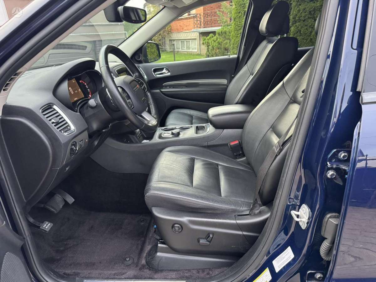 Dodge Durango, 3.6 l., off-road / crossover