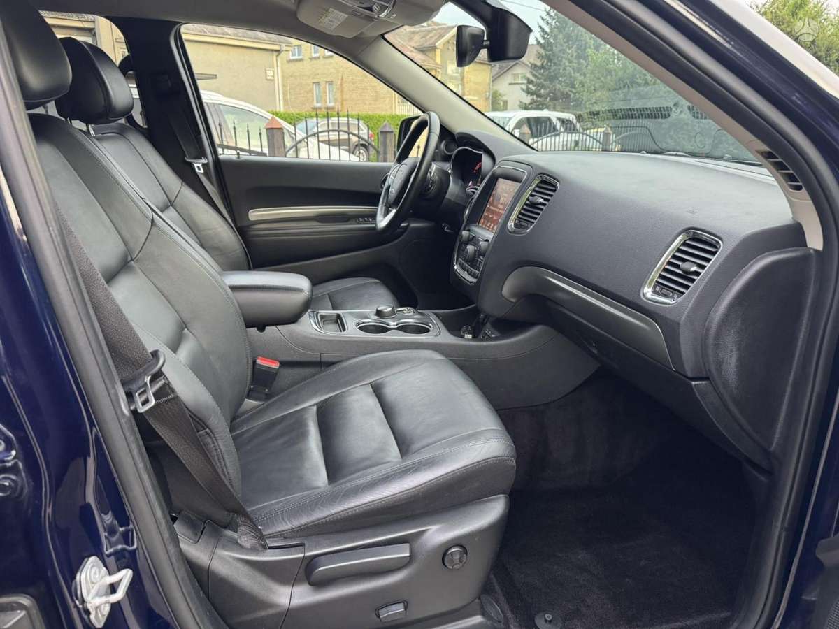 Dodge Durango, 3.6 l., off-road / crossover
