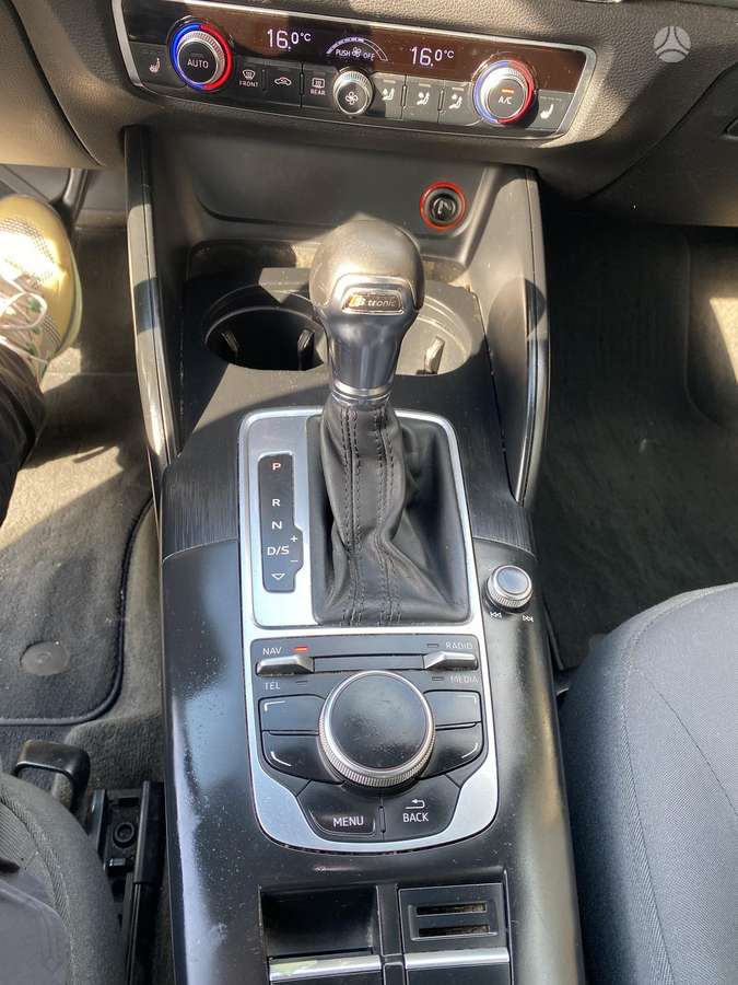Audi A3 - 8