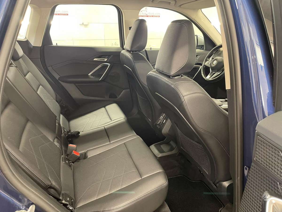 BMW X1 - 10