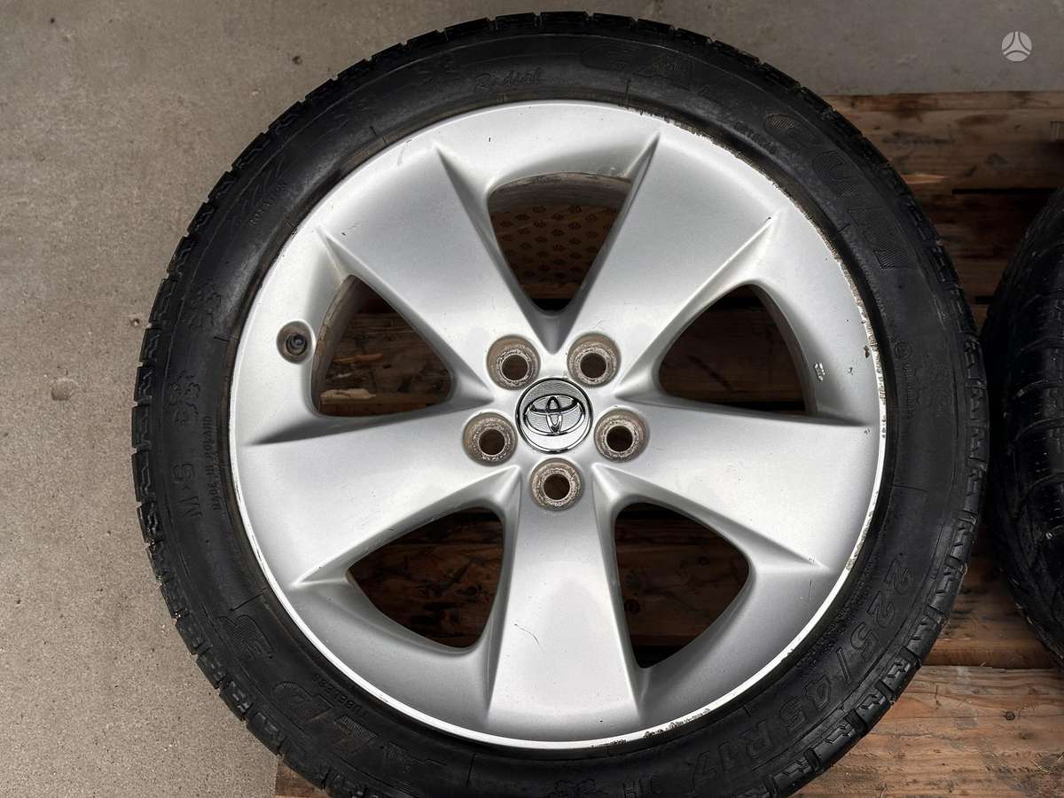 Toyota Prius, легкосплавные , R17