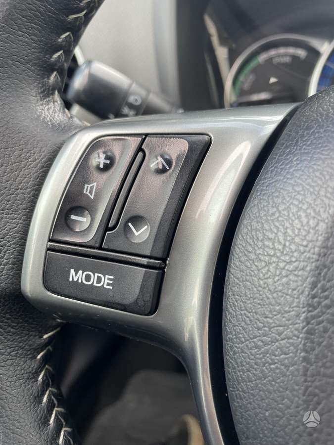 Toyota Yaris - 12
