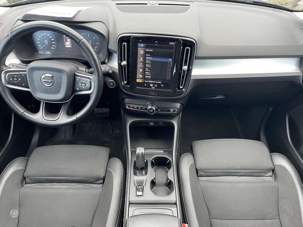 Volvo XC40 - 5