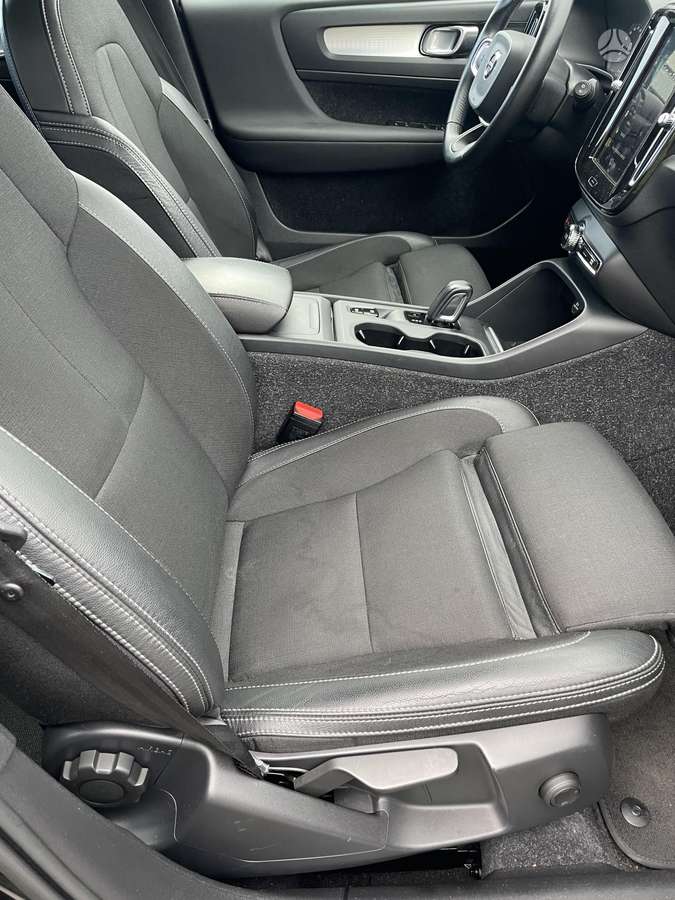 Volvo XC40 - 8