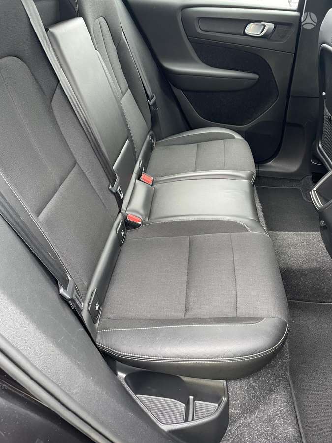 Volvo XC40 - 10