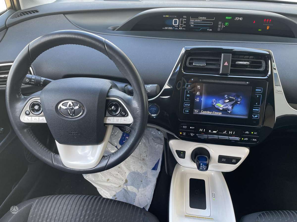 Toyota Prius - 6