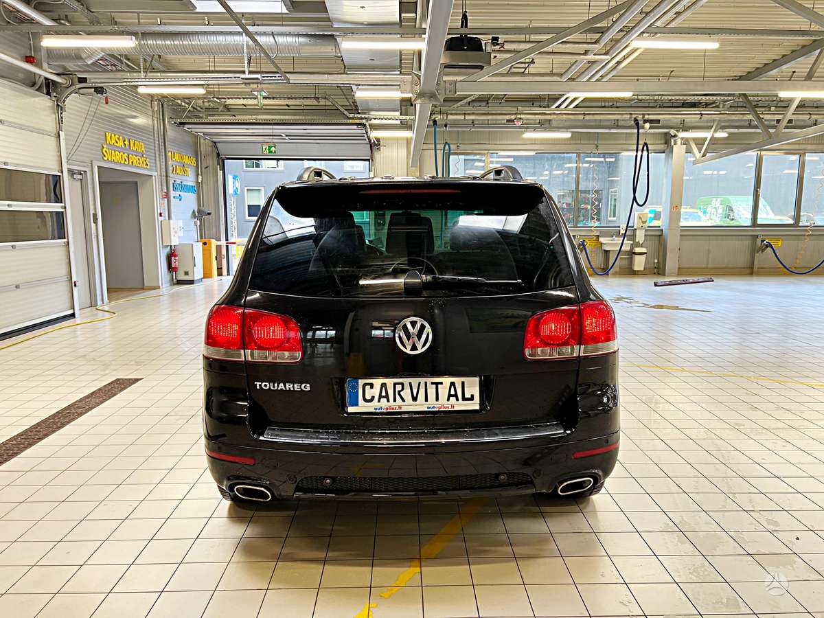 Volkswagen Touareg - 8