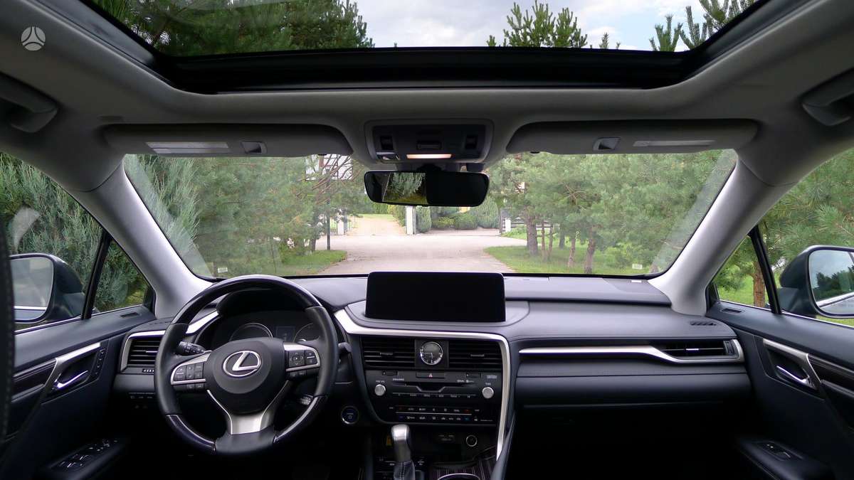 Lexus RX 450h - 11