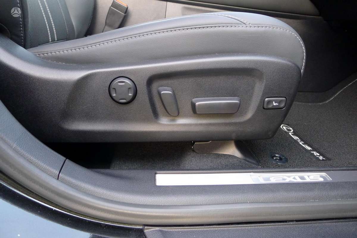 Lexus RX 450h - 8
