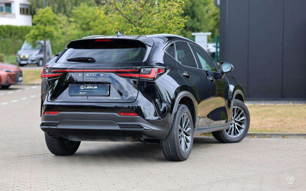 Lexus NX 350h - 3