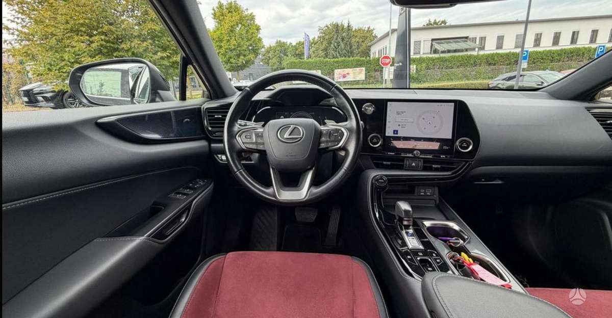 Lexus NX 350h - 8