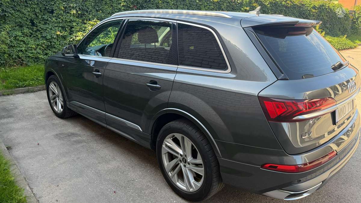 Audi Q7 - 10
