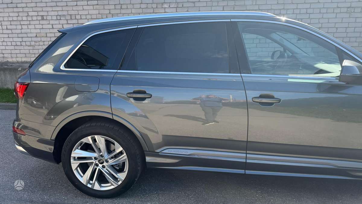 Audi Q7 - 6