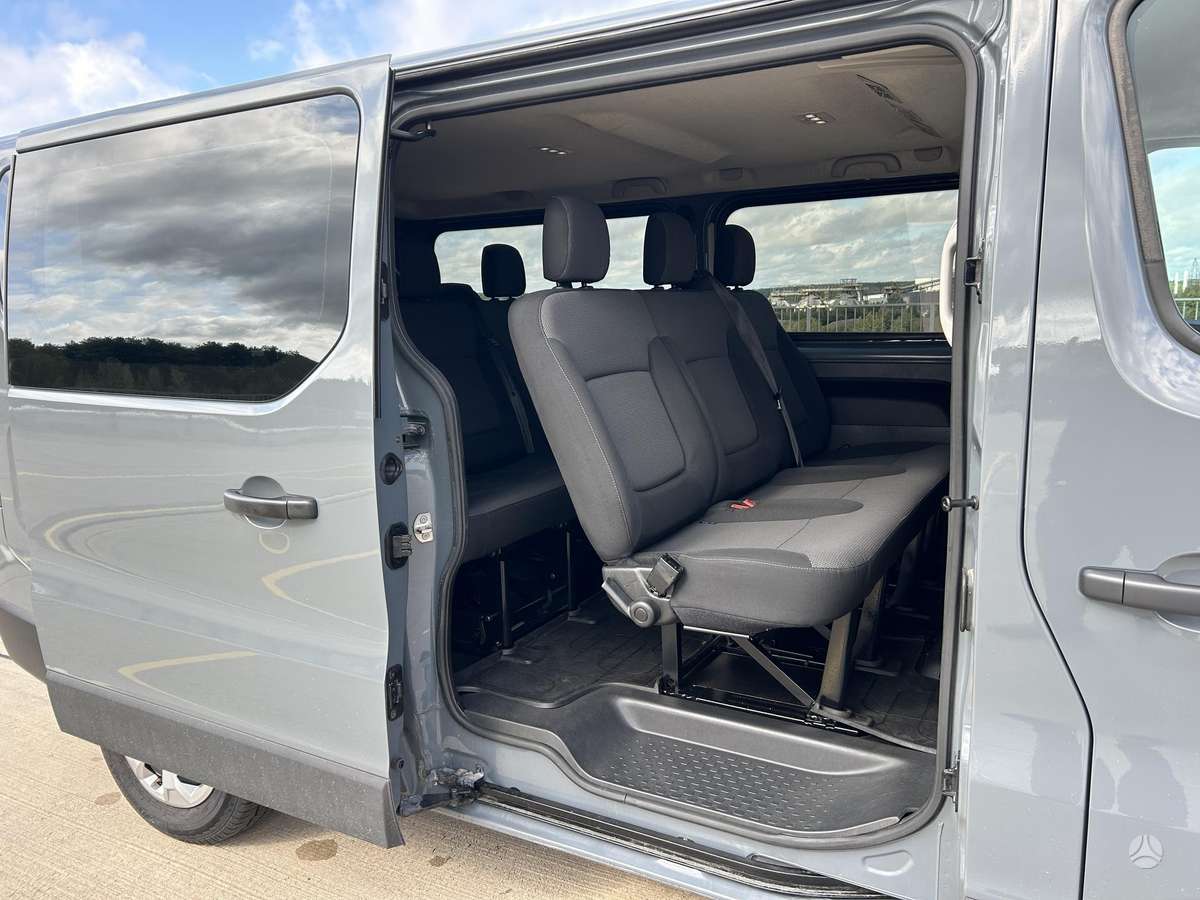 Renault Trafic, 2.0 l., Минивэн