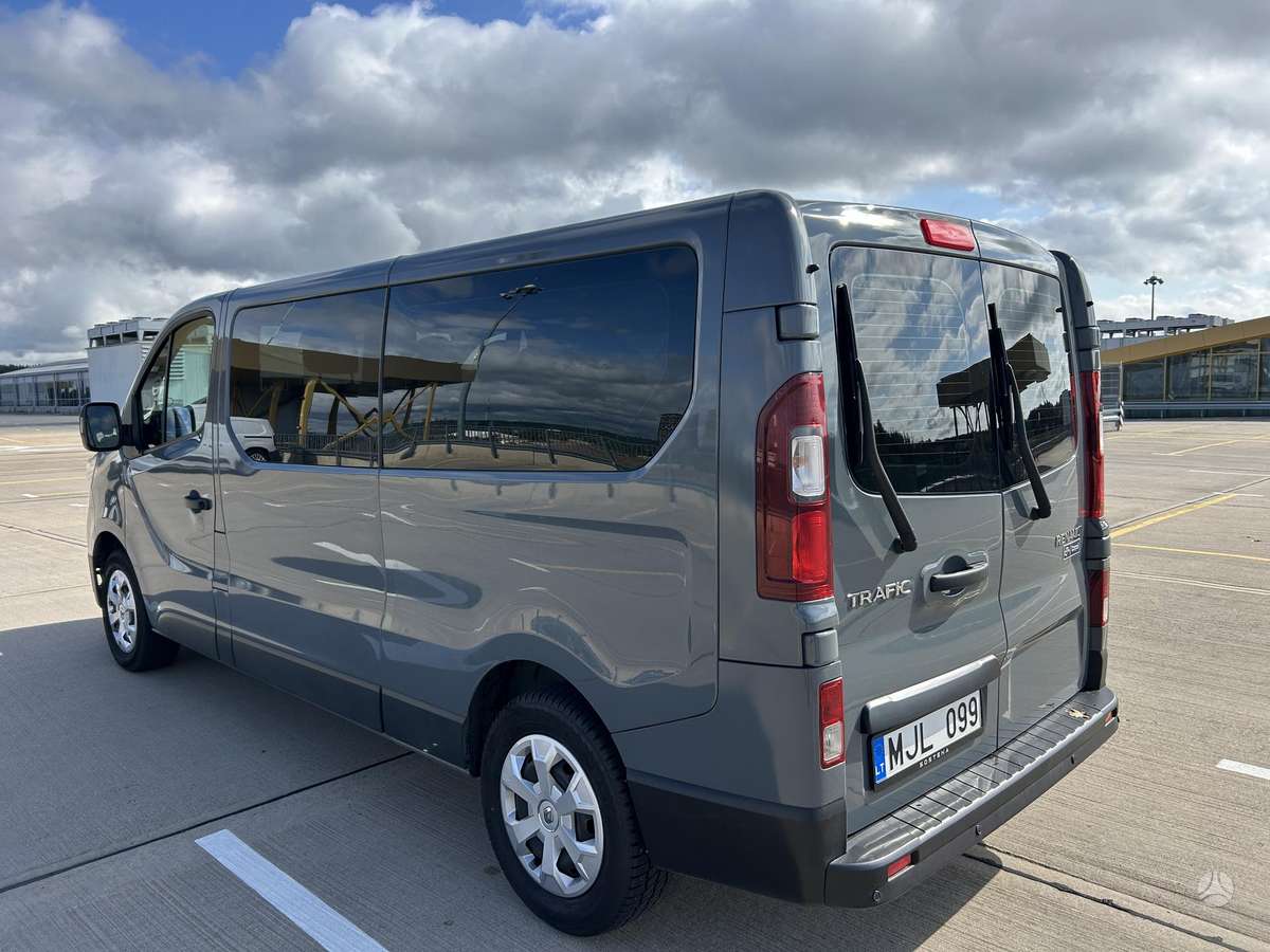 Renault Trafic, 2.0 l., Минивэн
