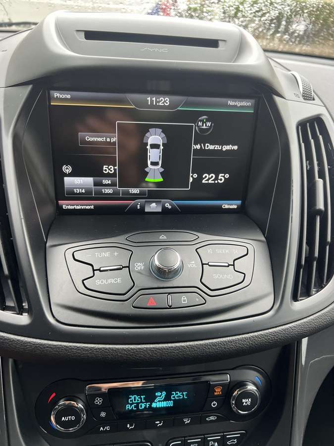 Ford Kuga, 2.0 l., off-road / crossover