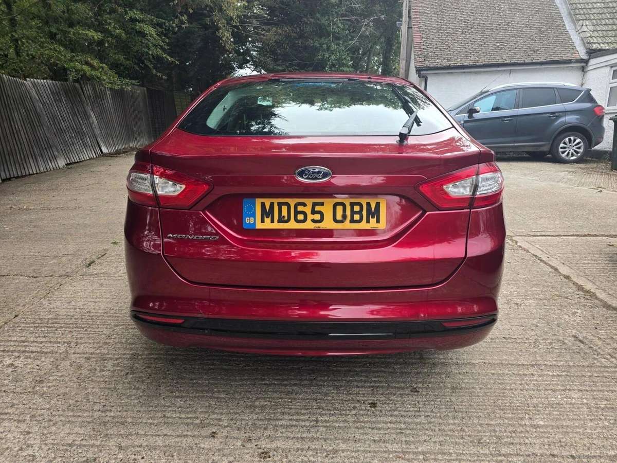 Ford Mondeo, 2.0 l., hatchback