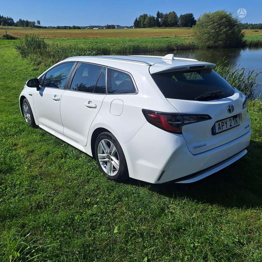 Toyota Corolla - 5
