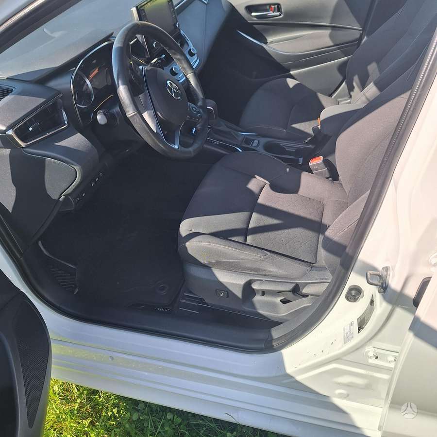 Toyota Corolla - 9