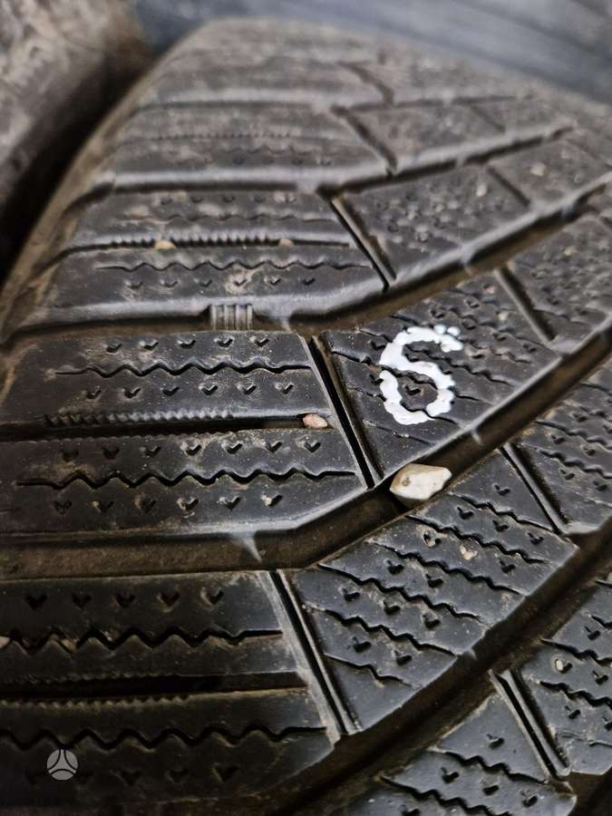 Goodyear UltraGrip Ice 3, žieminės 245/45 R18