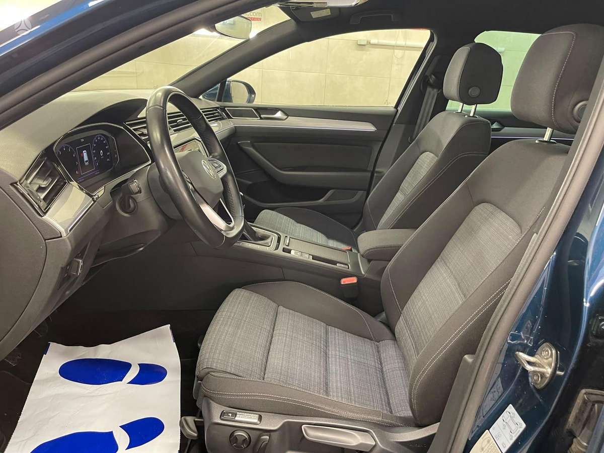 Volkswagen Passat - 7