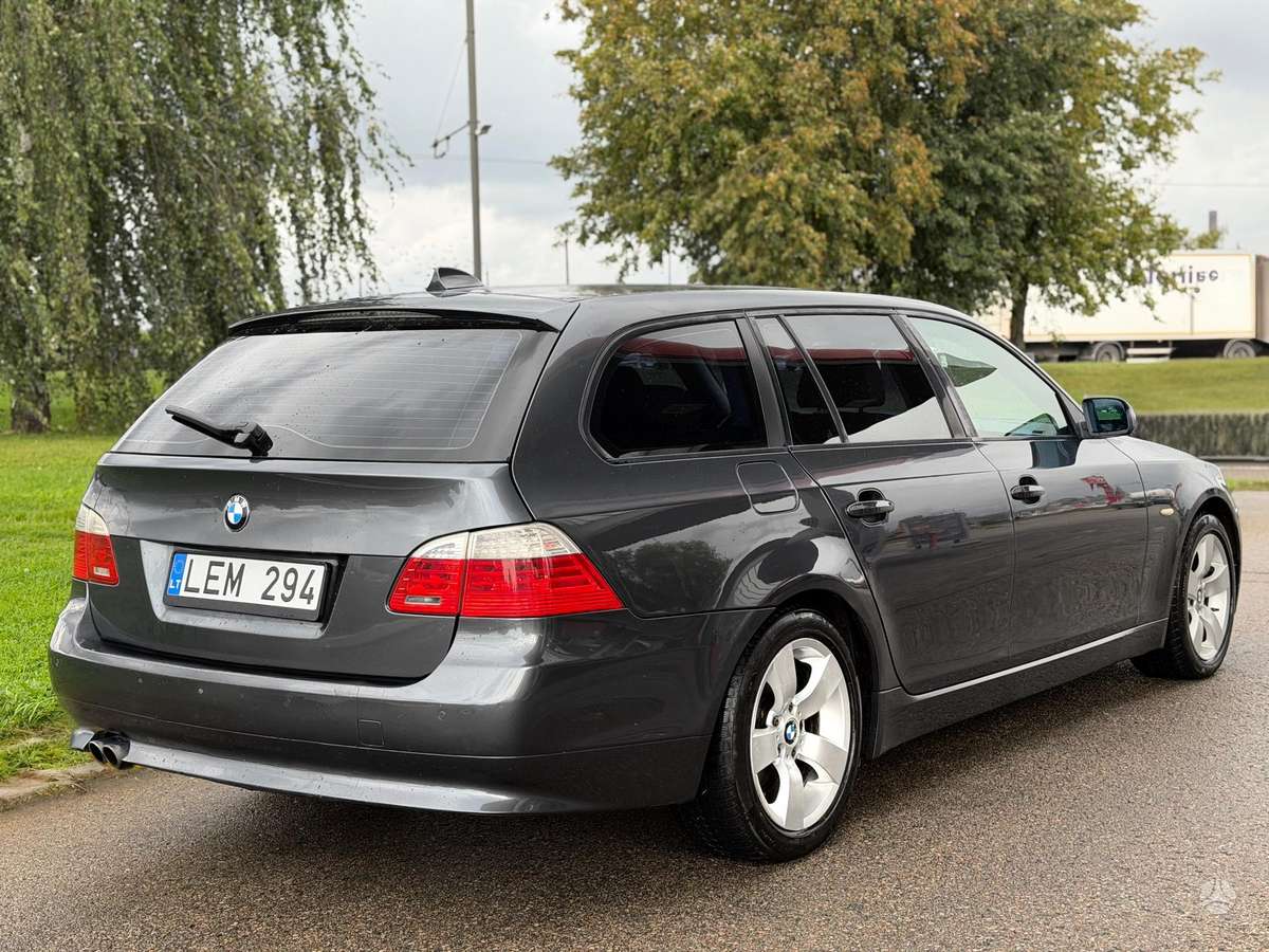 BMW 530, 3.0 l., wagon