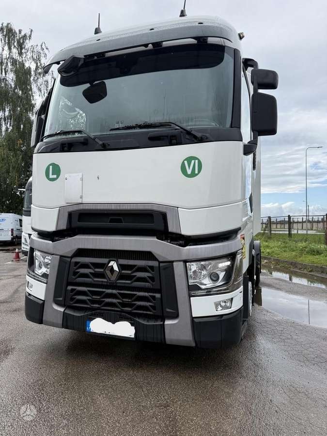 Renault T440 High cab, double sleeper