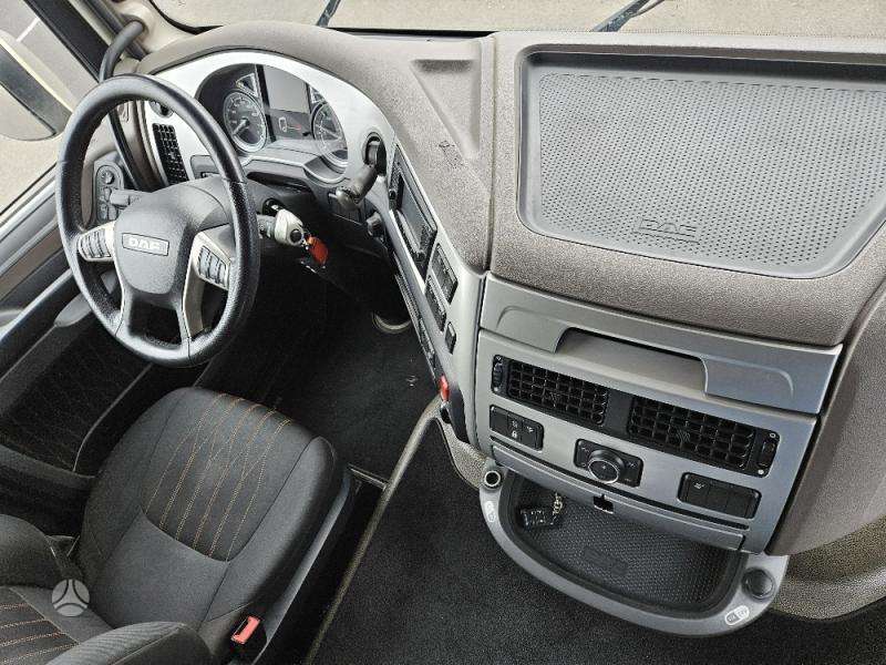 DAF XF106.480 FRANCE, double sleeper