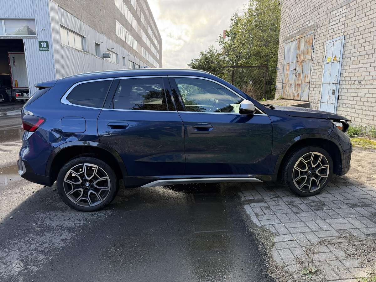 BMW X1 - 6