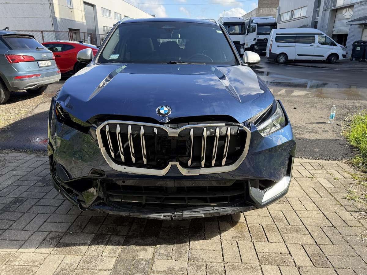 BMW X1 - 8