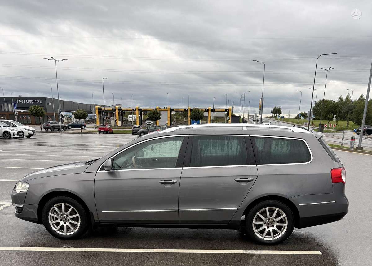 Volkswagen Passat - 8
