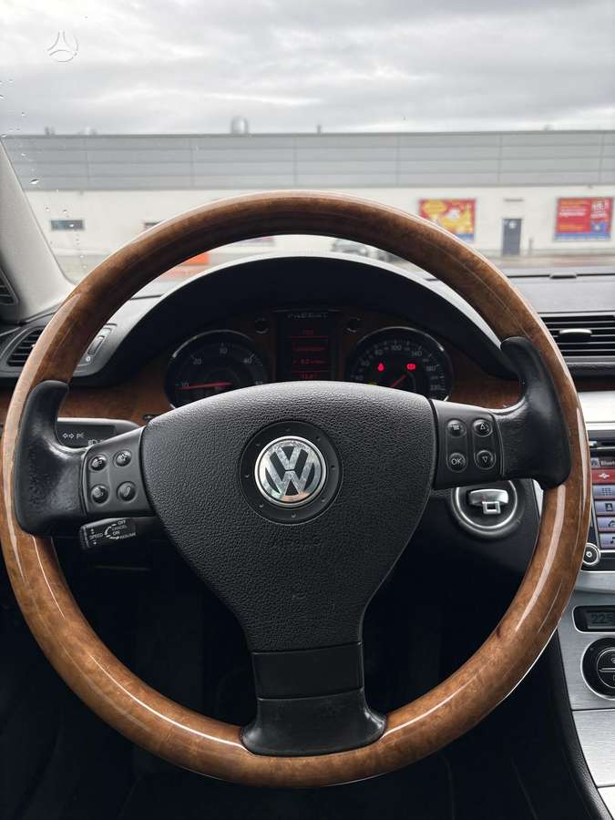 Volkswagen Passat, 2.0 l., Универсал