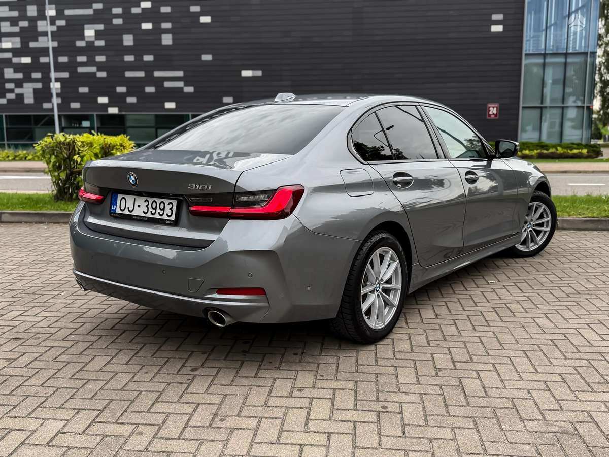 BMW 318, 2.0 l., Седан