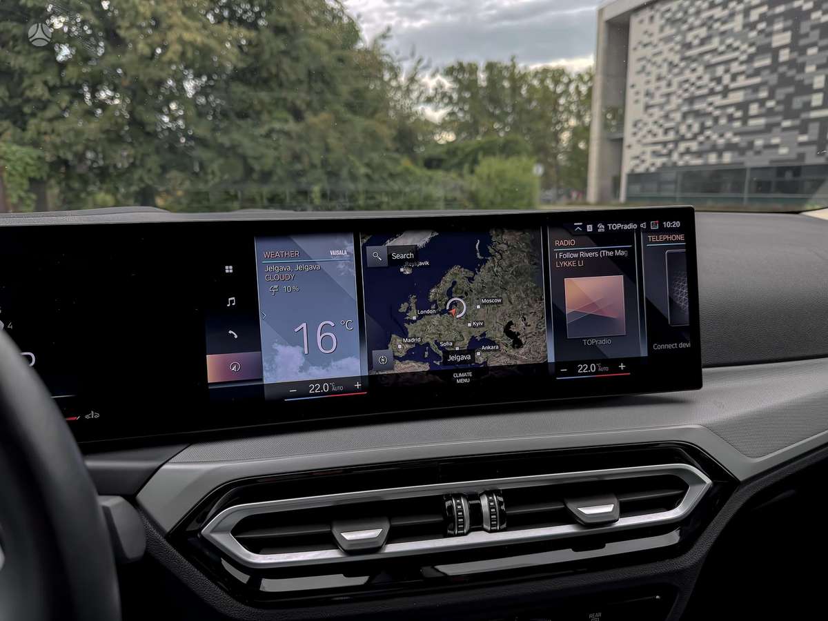 BMW 318, 2.0 l., Седан