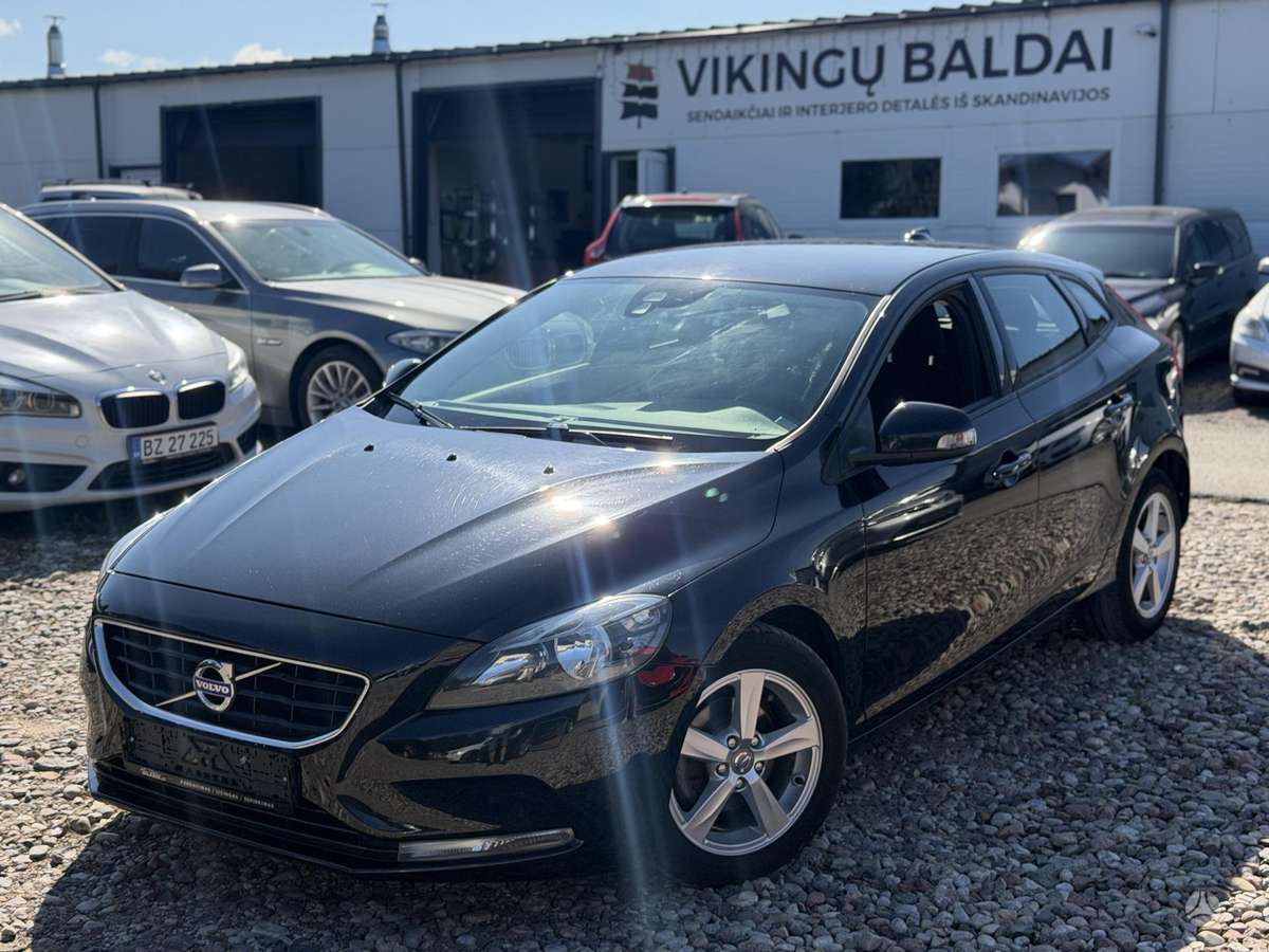 Volvo V40 - 3